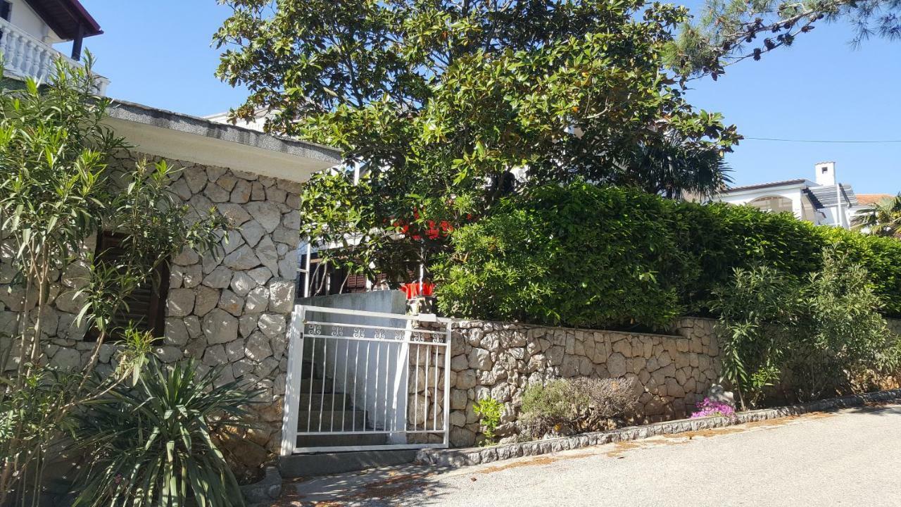 Villa Gromaca Omisalj Exterior photo